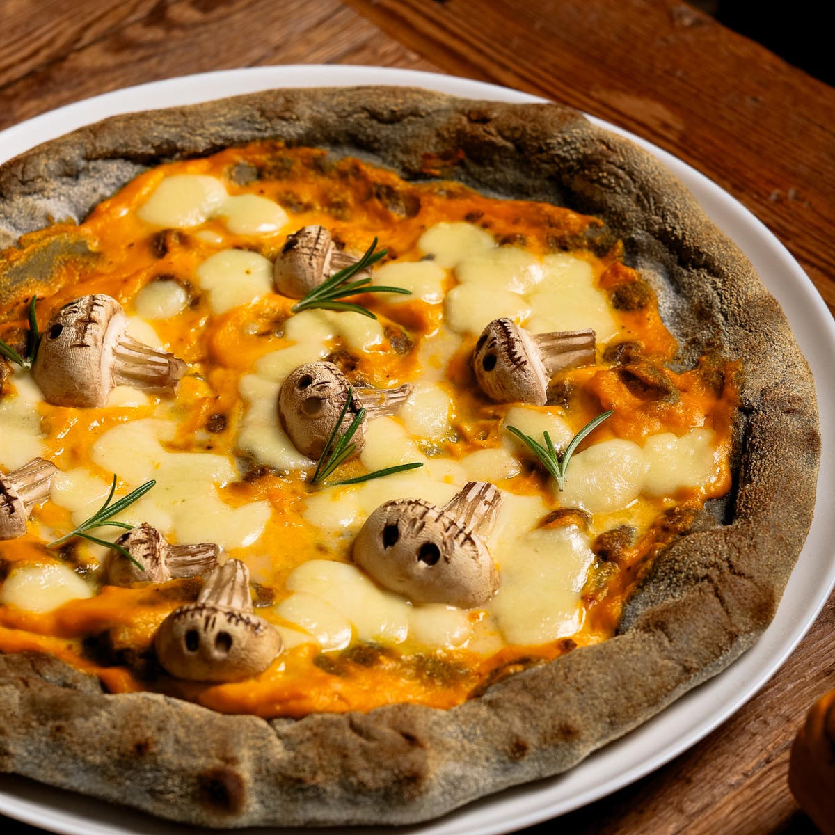 Pizza LOW CARB au charbon végétal - 10 PIÈCES